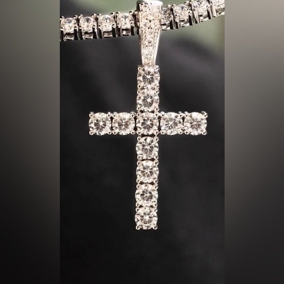 NEVER WORN The GLD SHOP 18K Vermeil Franco Chain (3mm 16in) With White Gold Cros - Picture 2 of 5